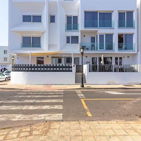 Edificio Gorgona * Corralejo